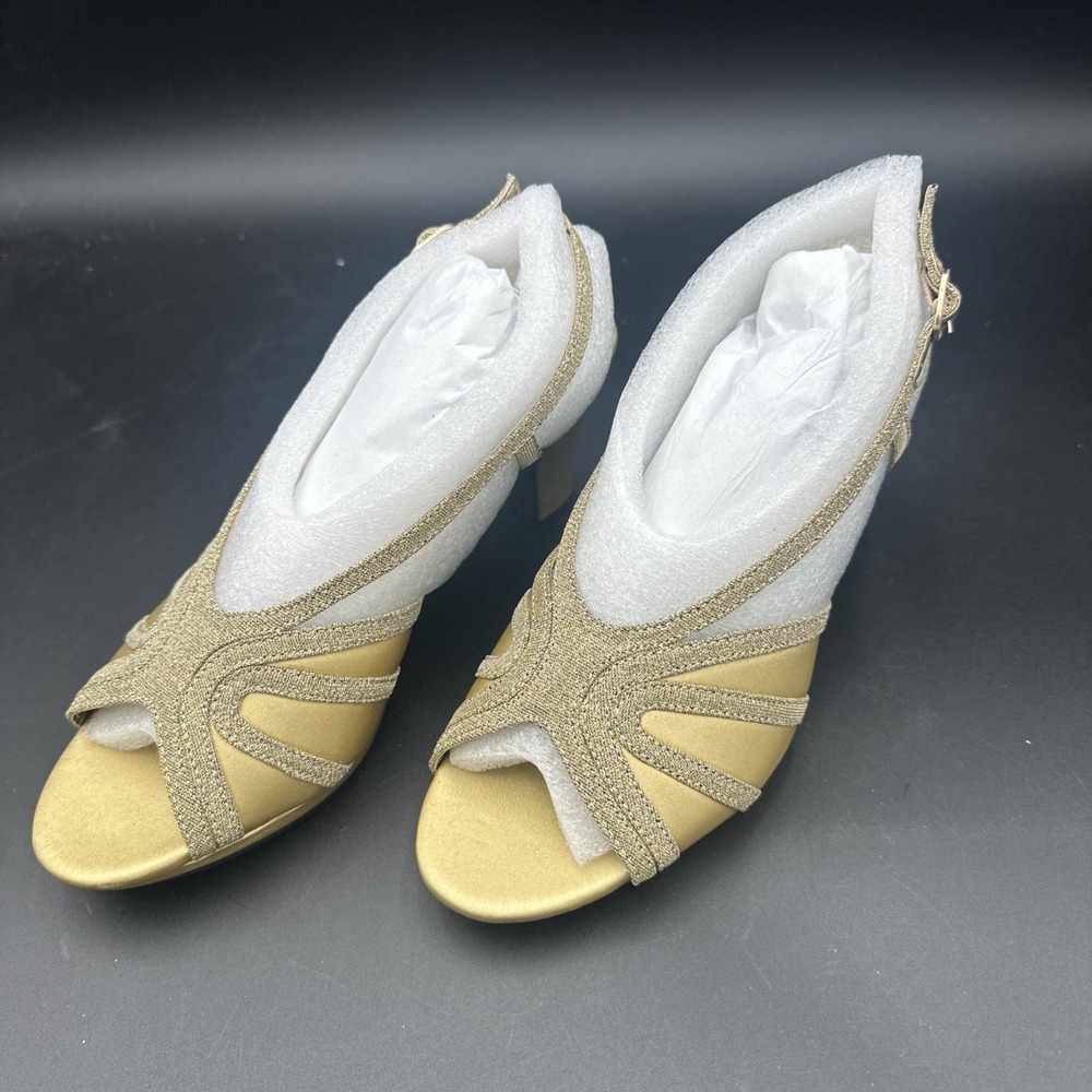 Easy Street Starlight Gold Satin Evening Sandals Heels Glitter Size 8 M